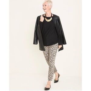 Chico’s Leopard print So Slimming Girlfriend Slim Leg Ankle. NWOT